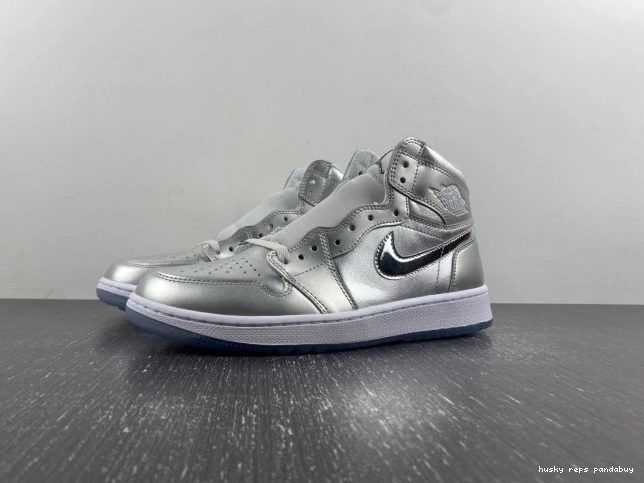 Husky Gift Jordan Air Giving Golf 1 High FD6815-001 0728